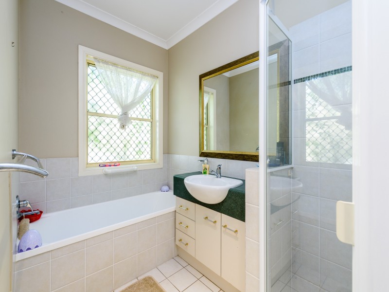 85/76 Bayview Street, Runaway Bay QLD 4216