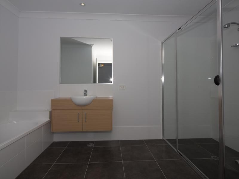 12/22 Yulia Street, Coombabah QLD 4216