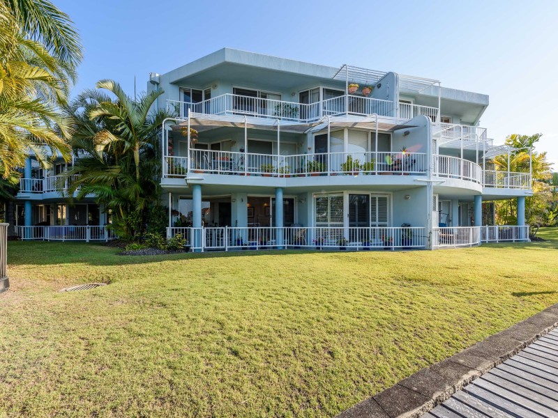 28/75 Morala Avenue, Runaway Bay QLD 4216