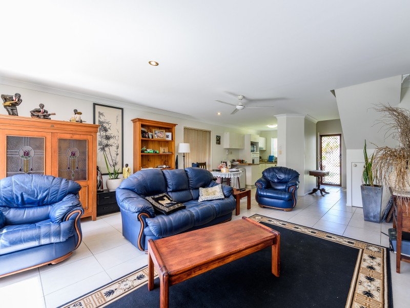 9/272 Oxley Drive, Coombabah QLD 4216