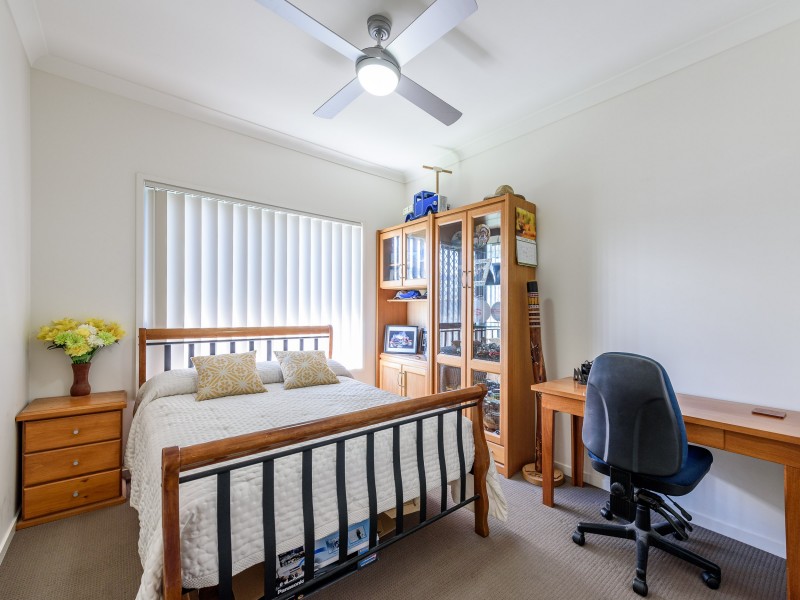23 Rhodium Crescent, Hope Island QLD 4212