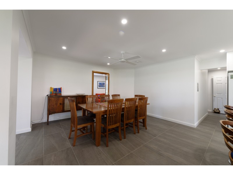 7 Yungaburra Place, Helensvale QLD 4212