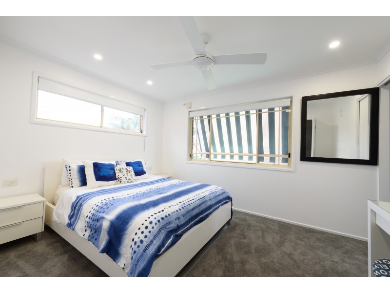 7 Yungaburra Place, Helensvale QLD 4212