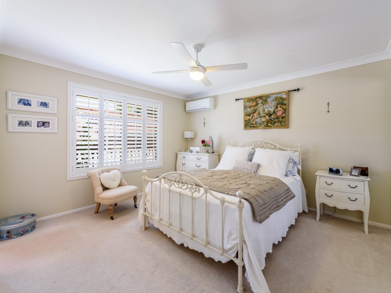 1 Putter Place, Arundel QLD 4214