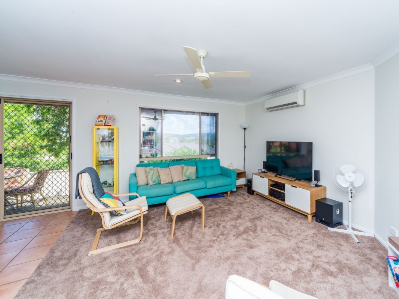 30 Tiger Drive, Arundel QLD 4214