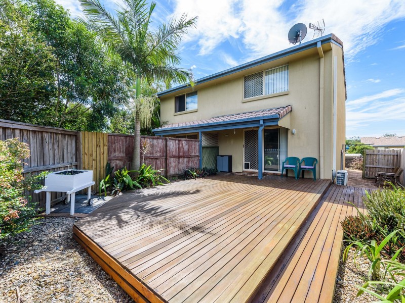 4/63 Olsen Avenue, Labrador QLD 4215