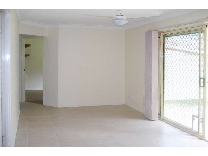 6 Sutton Court, Parkwood QLD 4214