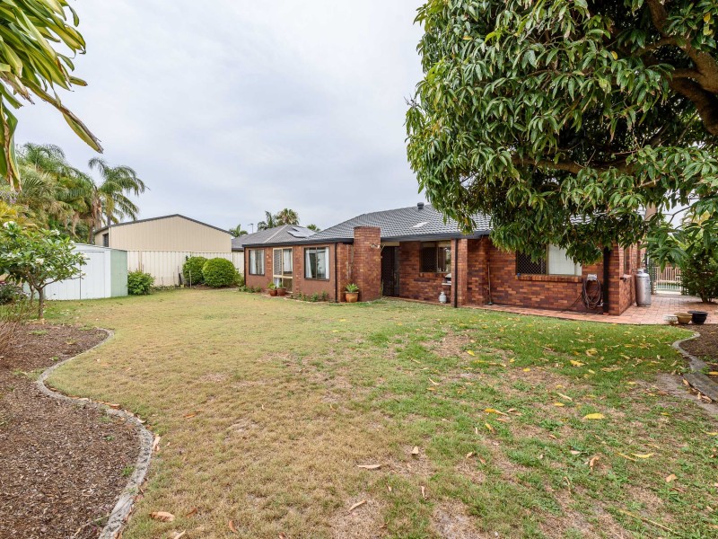 4 Pampas Court, Hollywell QLD 4216