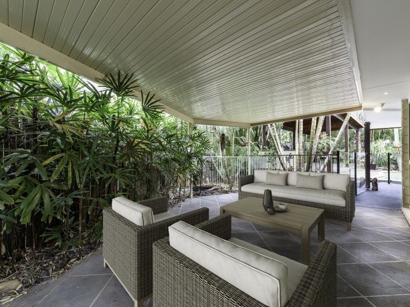 3 Moonda Court, Helensvale QLD 4212