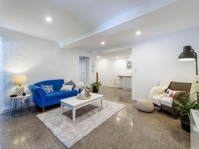 1 Clifton Street, Biggera Waters QLD 4216