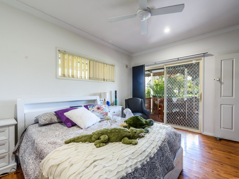 8 Siggies Place, Upper Coomera QLD 4209