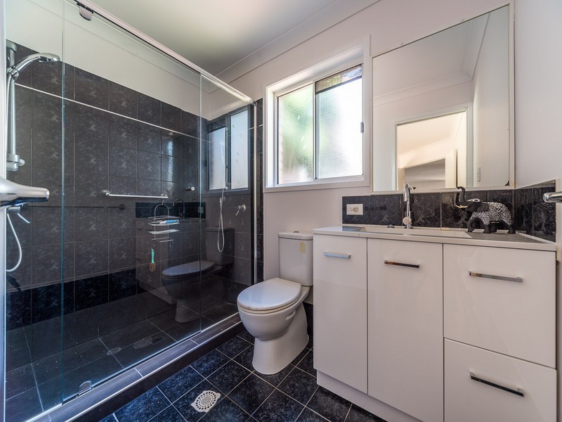 5 Dalby Court, Helensvale QLD 4212