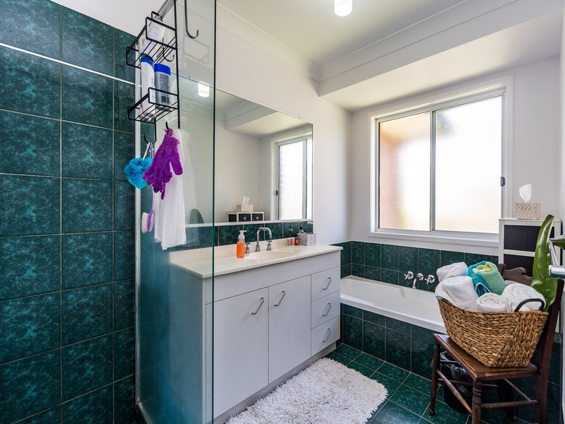 5 Dalby Court, Helensvale QLD 4212