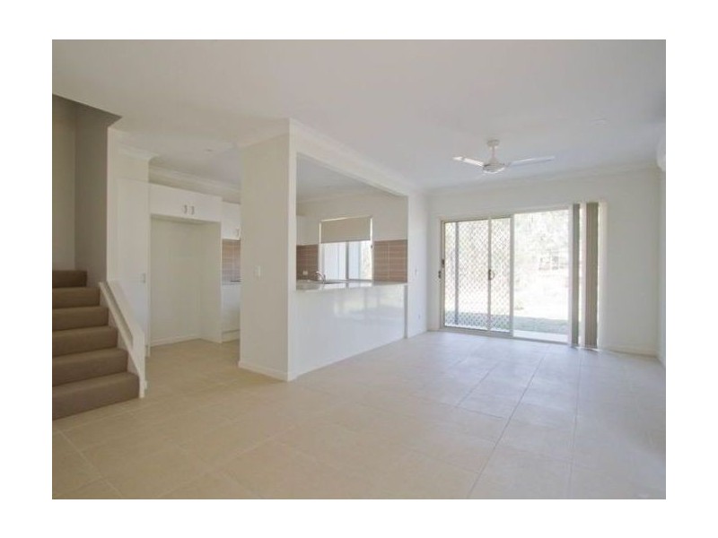 8/23 Oakwood Street, Pimpama QLD 4209