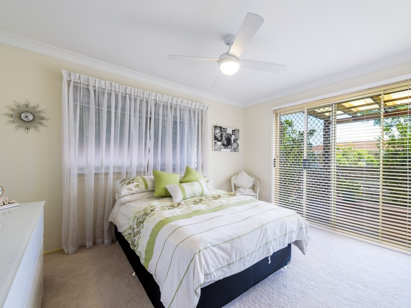 1/7 Stephanie Court, Labrador QLD 4215