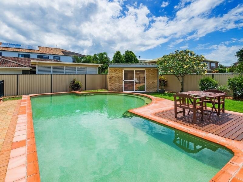 66 The Esplanade, Paradise Point QLD 4216