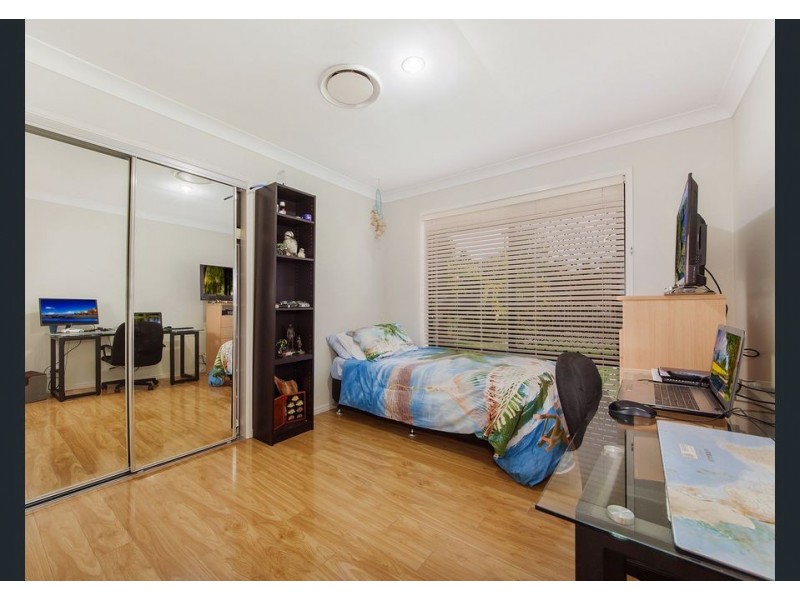 36 Brittany Drive, Oxenford QLD 4210