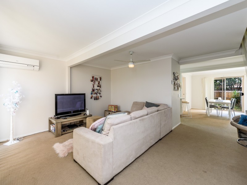 8/146 Central Street, Labrador QLD 4215