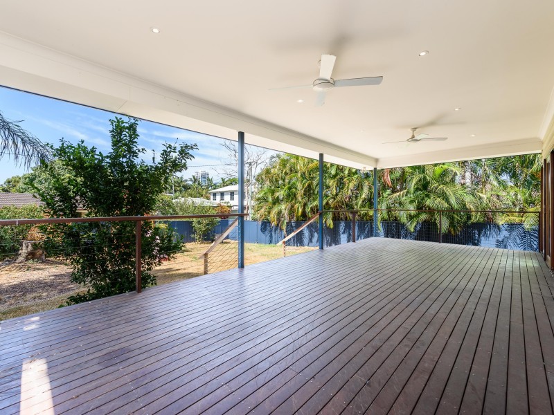 27D Muir Street, Labrador QLD 4215