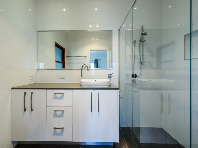 27D Muir Street, Labrador QLD 4215