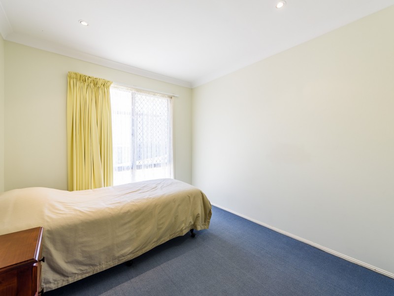 11 Baxter Court, Arundel QLD 4214