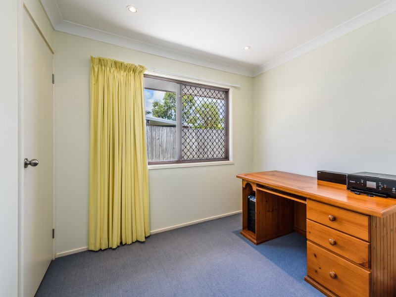 11 Baxter Court, Arundel QLD 4214