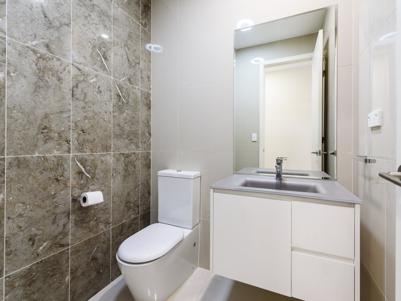 1063B Lakeview Terrace, Benowa QLD 4217