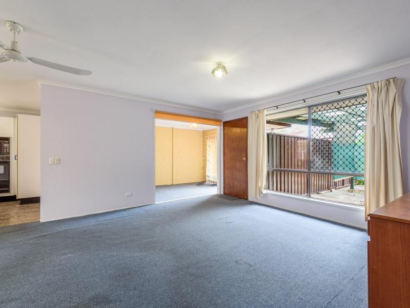 2/3 Telopea Street, Labrador QLD 4215