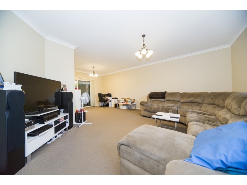 56 Clubhouse Drive, Arundel QLD 4214