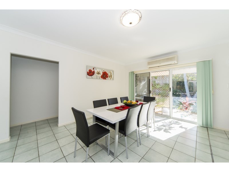 56 Clubhouse Drive, Arundel QLD 4214