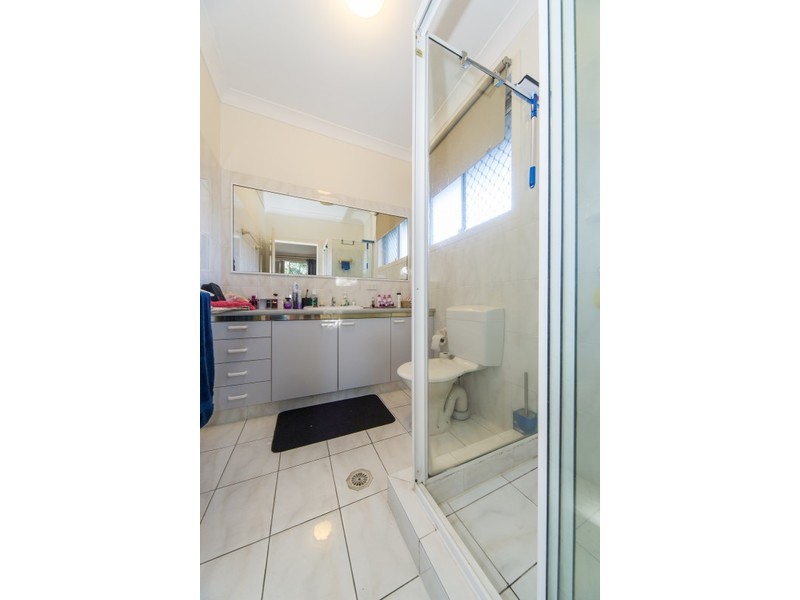 56 Clubhouse Drive, Arundel QLD 4214