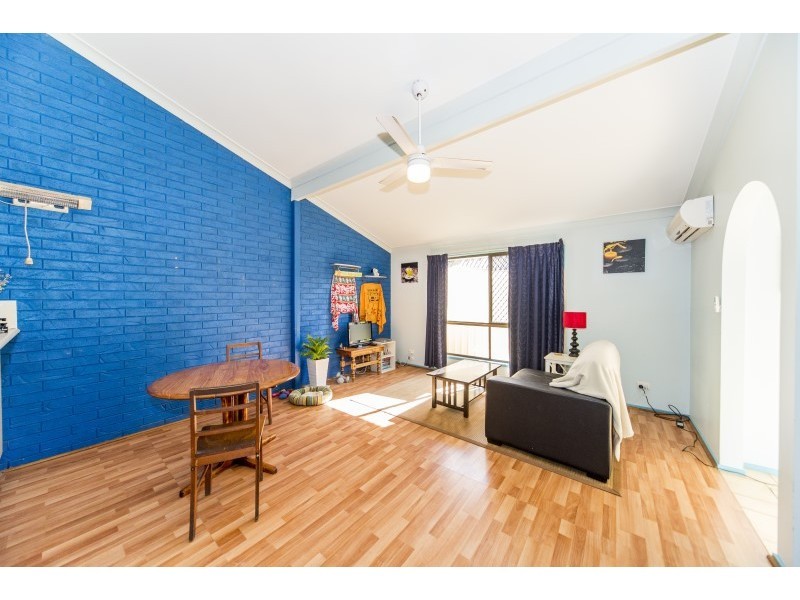 27/71 Olsen Avenue, Labrador QLD 4215