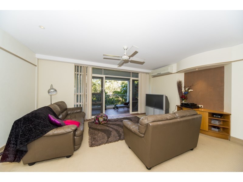 23/76 Chichester Drive, Arundel QLD 4214