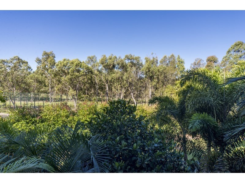 23/76 Chichester Drive, Arundel QLD 4214