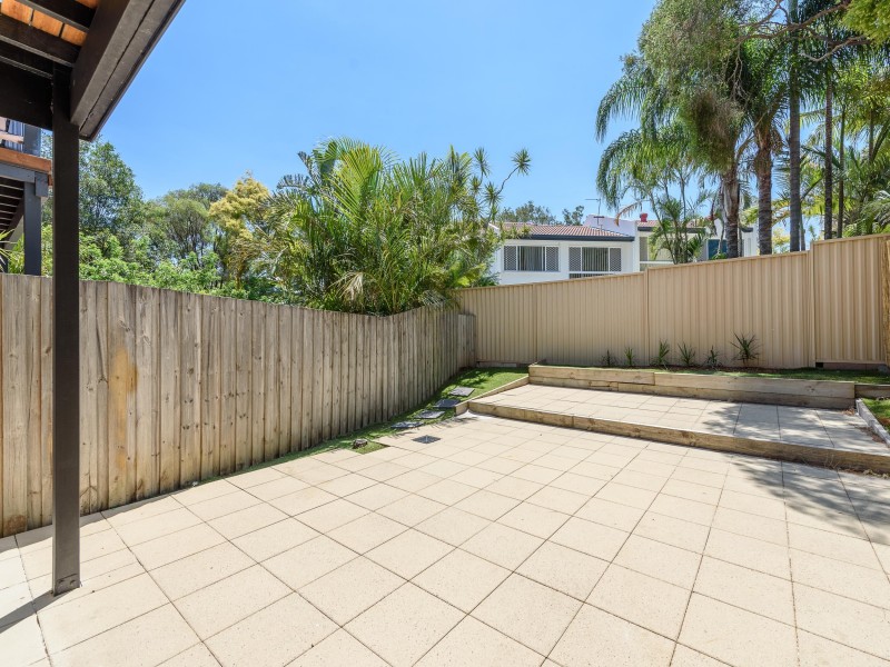 11/79 Government Road, Labrador QLD 4215