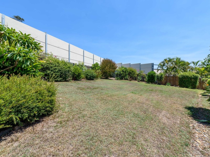 21 Henry Cotton Drive, Parkwood QLD 4214