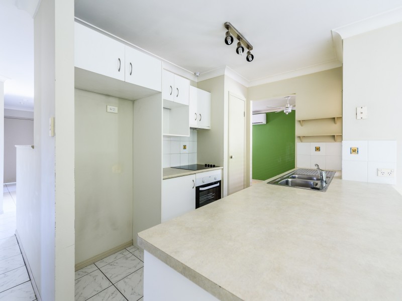 21 Henry Cotton Drive, Parkwood QLD 4214