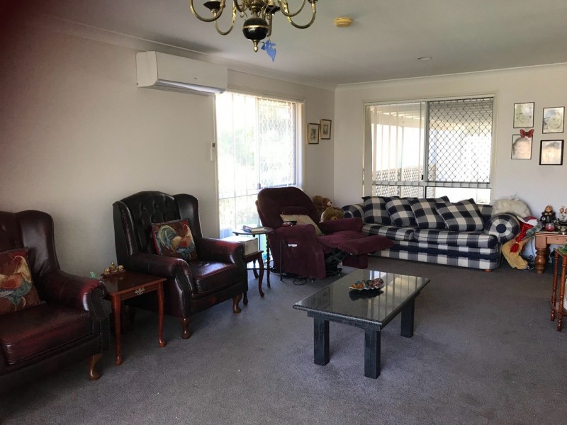 6 Range Court, Arundel QLD 4214