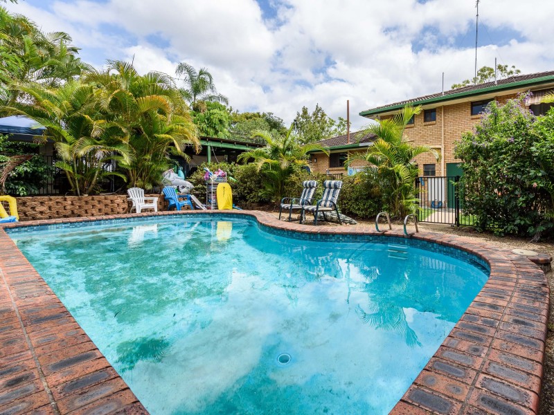 35 Currumburra Road, Ashmore QLD 4214