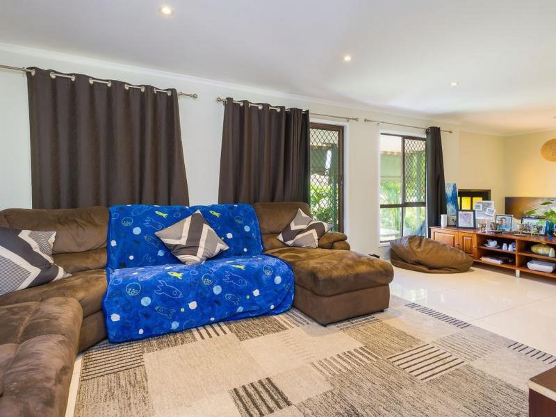 35 Currumburra Road, Ashmore QLD 4214