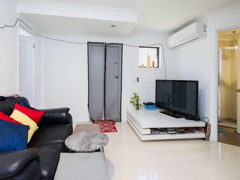 35 Currumburra Road, Ashmore QLD 4214