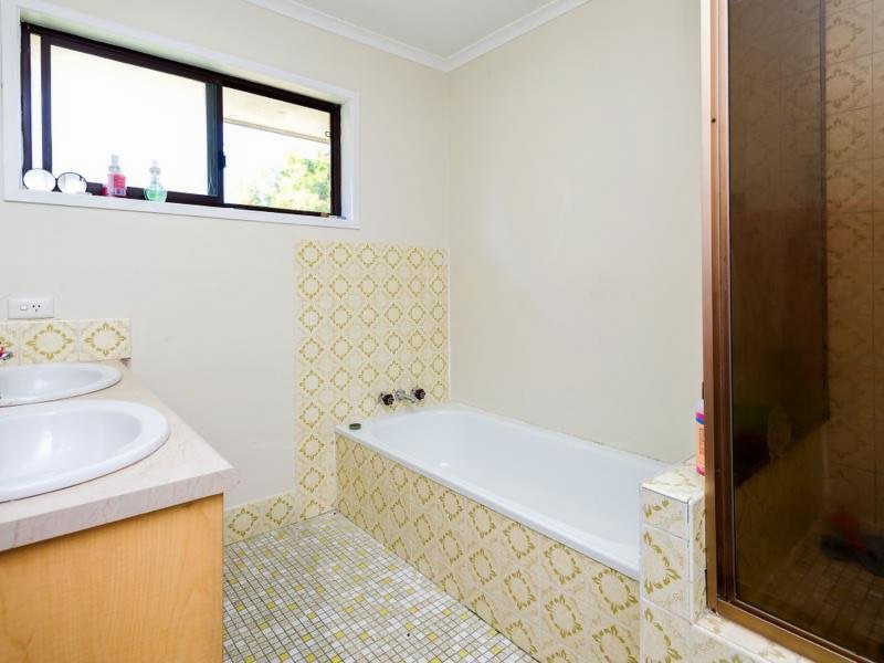 35 Currumburra Road, Ashmore QLD 4214