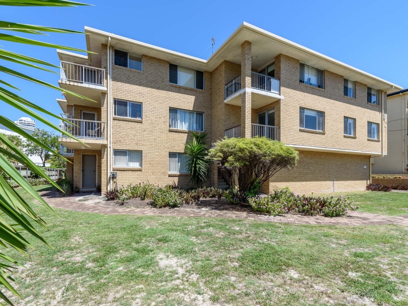 5/24 Madang Crescent, Runaway Bay QLD 4216