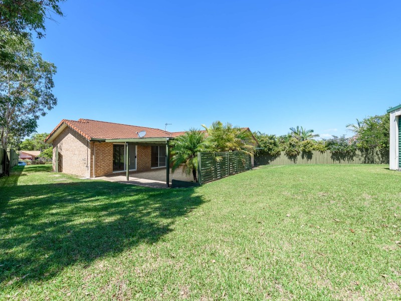 10 Sutton Court, Parkwood QLD 4214