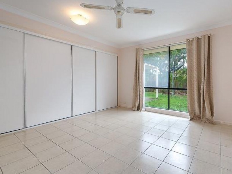 21 Gumleaf Drive, Molendinar QLD 4214