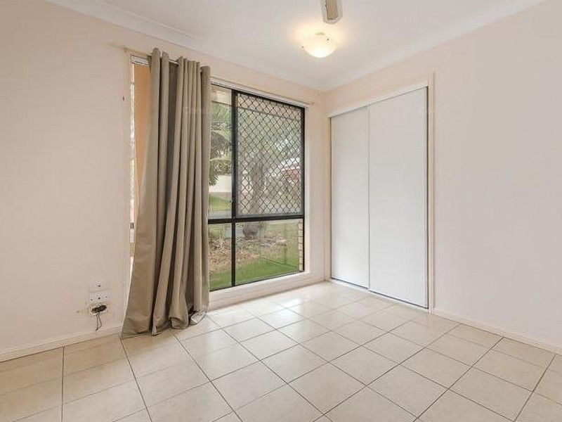 21 Gumleaf Drive, Molendinar QLD 4214