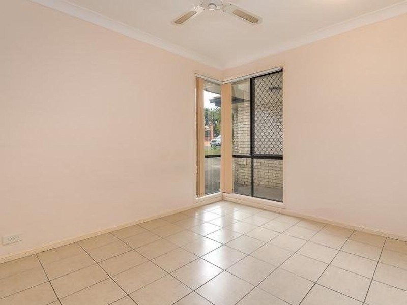 21 Gumleaf Drive, Molendinar QLD 4214