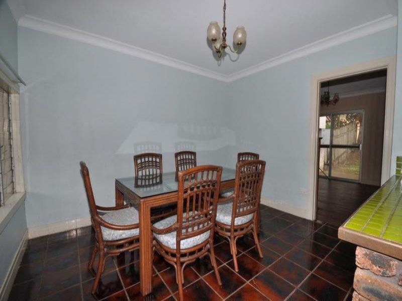 166 Turpin Road, Labrador QLD 4215