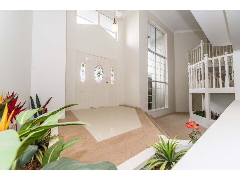 7 Cherry Alder Court, Arundel QLD 4214