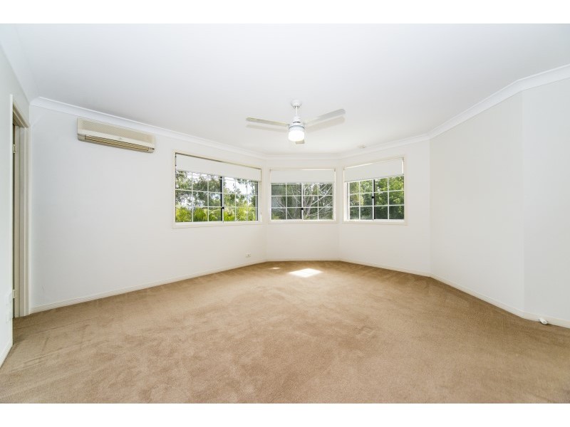 7 Cherry Alder Court, Arundel QLD 4214